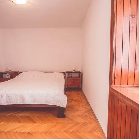 Apartment Apartman Luka *